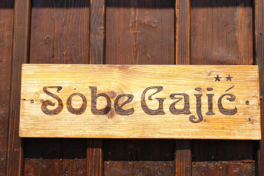 Sobe Gajic Sremski Karlovci Extérieur photo