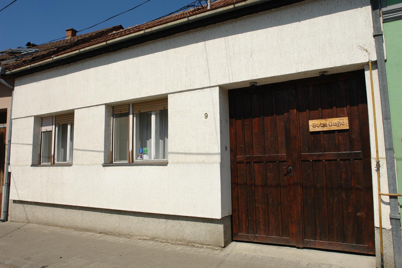 Sobe Gajic Sremski Karlovci Extérieur photo