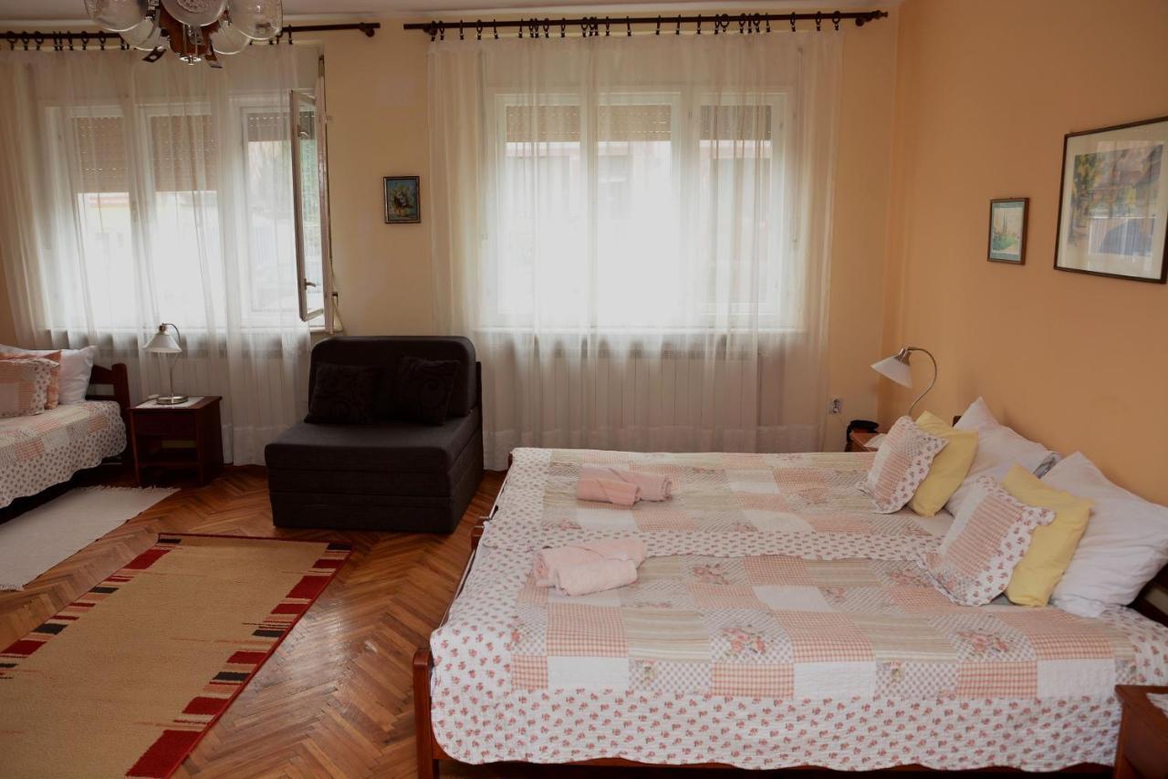 Sobe Gajic Sremski Karlovci Extérieur photo